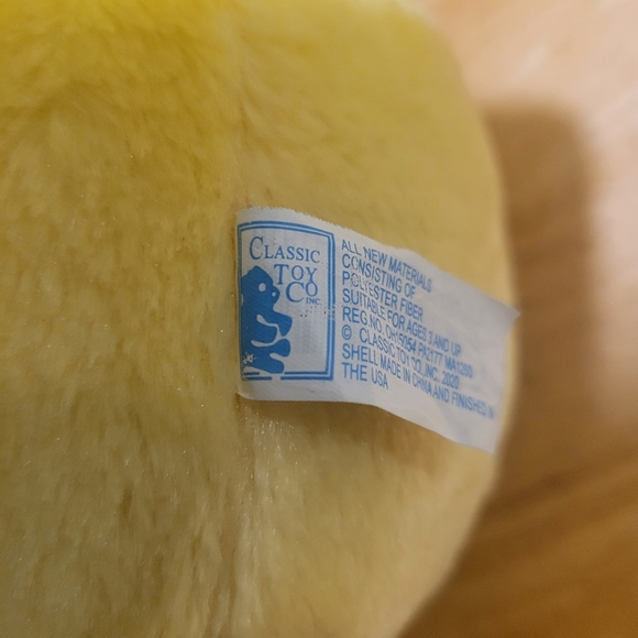 Large yellow duck stuff animal - Picture 4 of 5